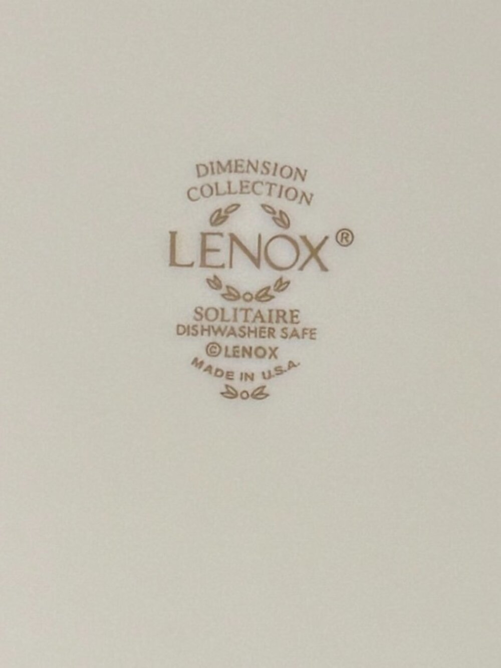 Lenox 'Dimension Collection Solitaire' Accent Plate, Platinum Accents, Porcelain - Picture 5 of 5